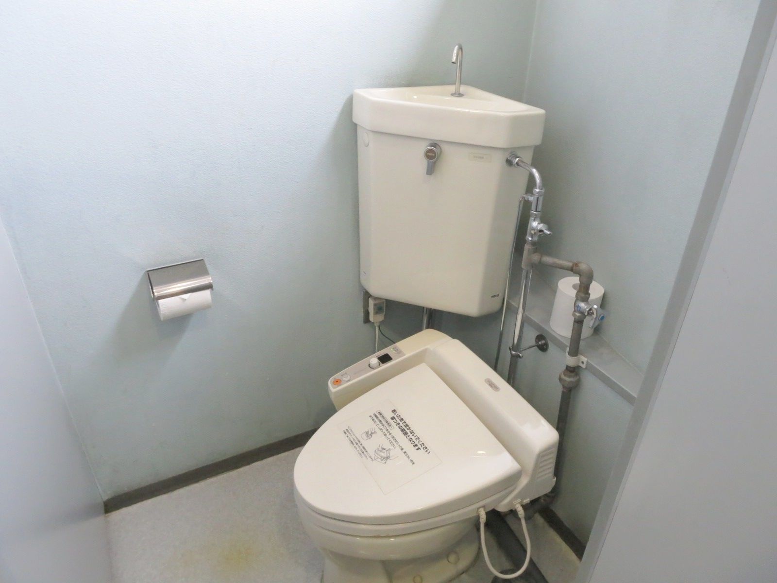 トイレ個室