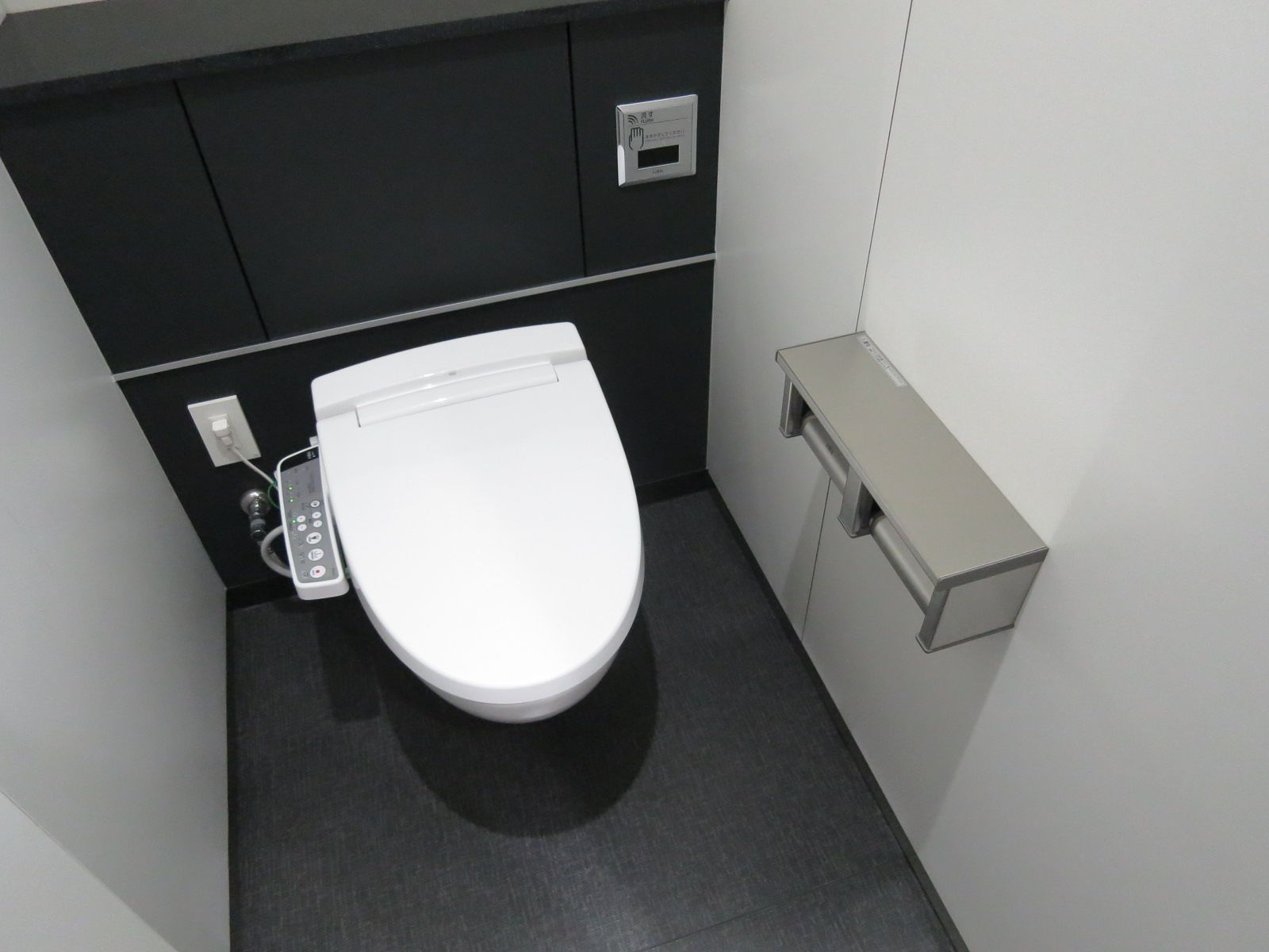 男女別トイレ個室