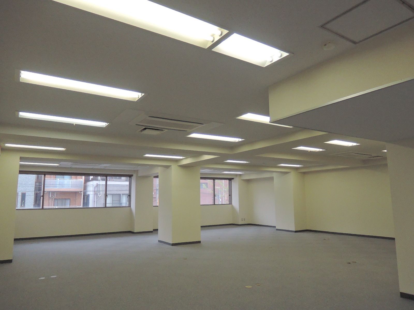 オフィス室内参考画像（2階）