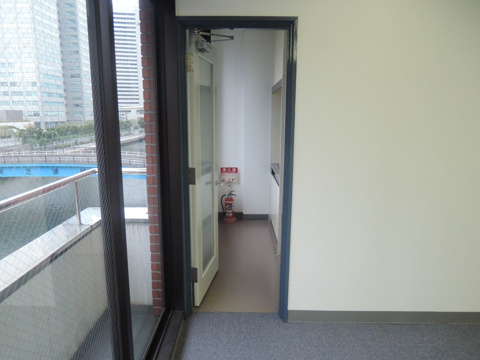 給湯入口