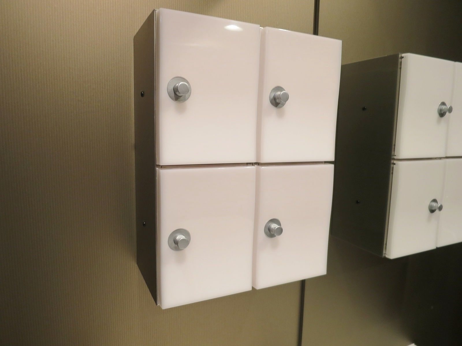 トイレの収納ボックス