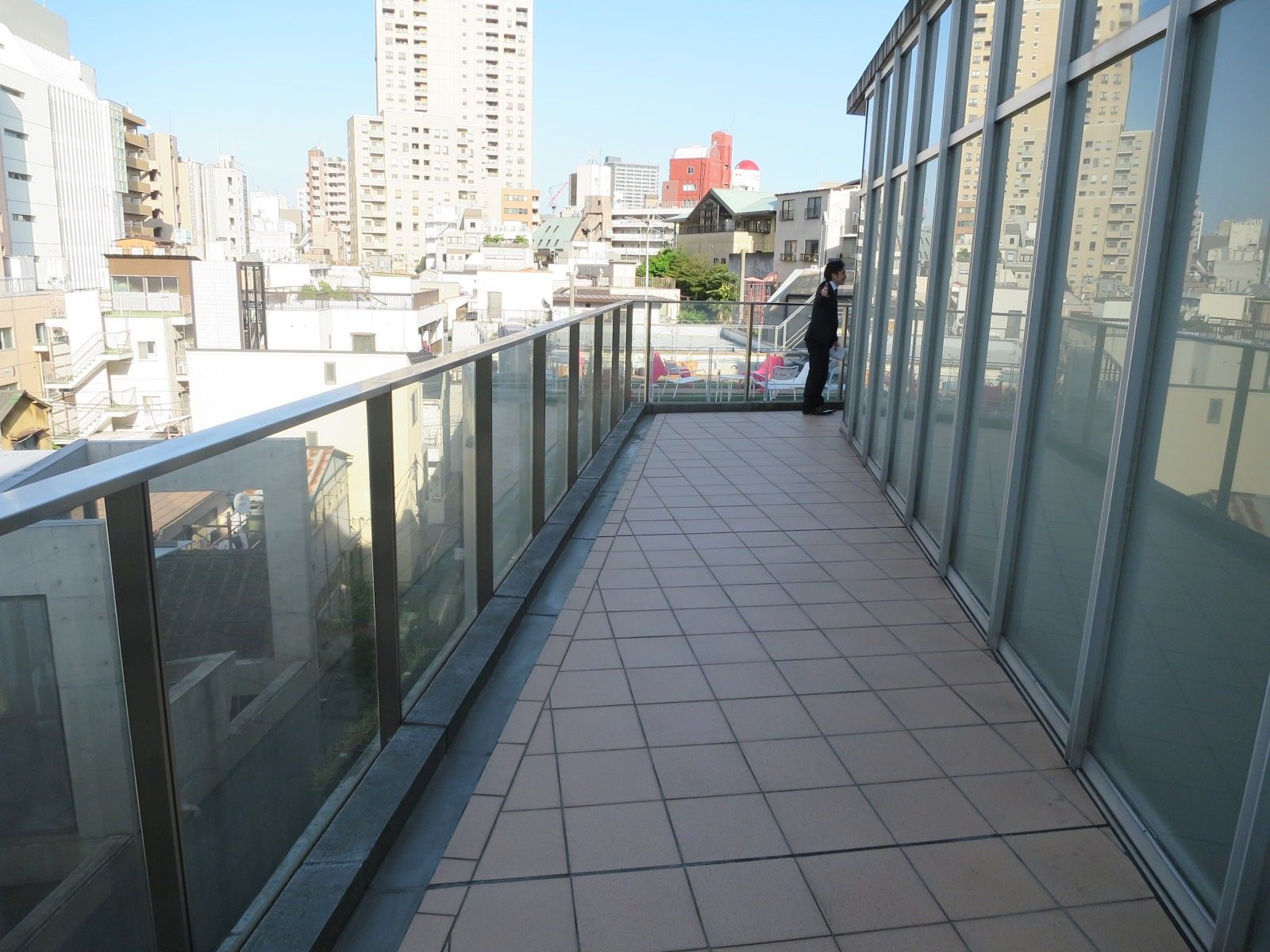 部屋と部屋をつなぐ外通路