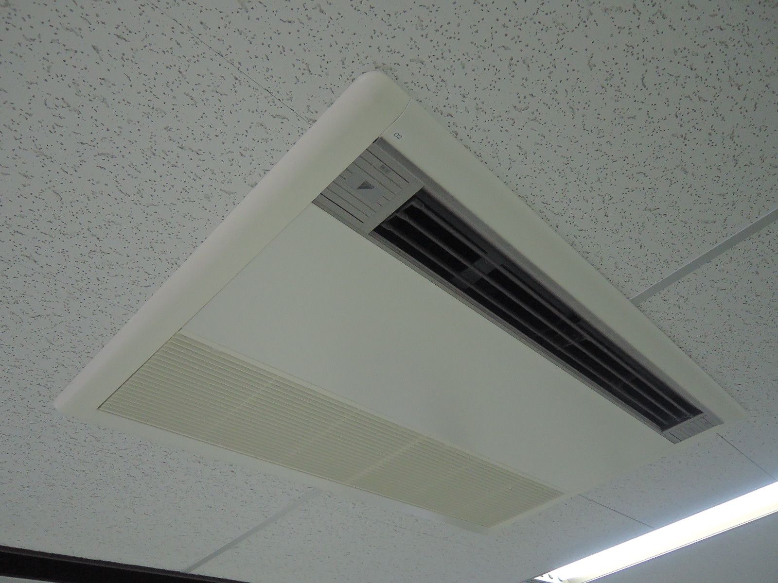 空調吹き出し口