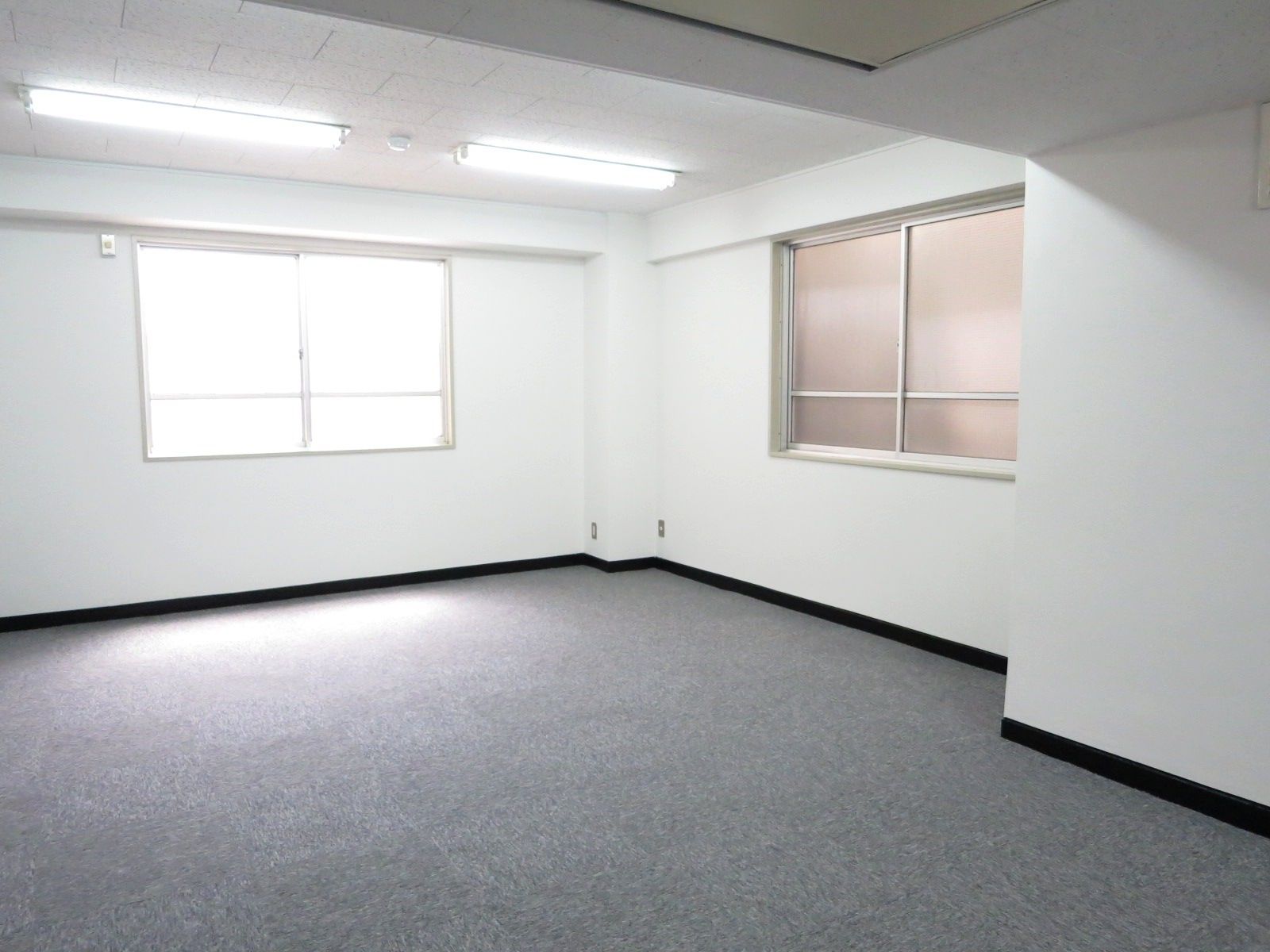 オフィス室内参考画像（4階）