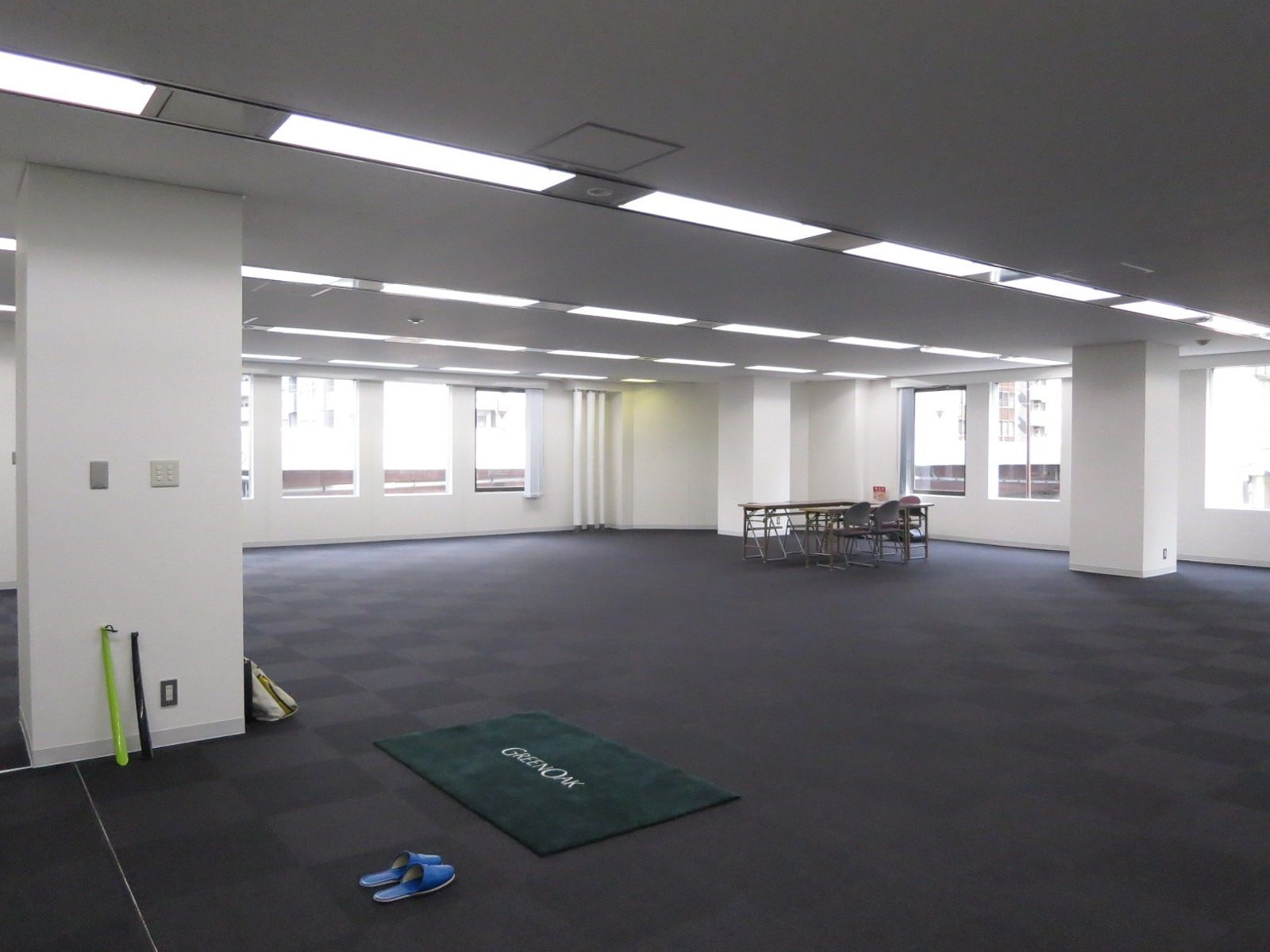 オフィス室内参考画像