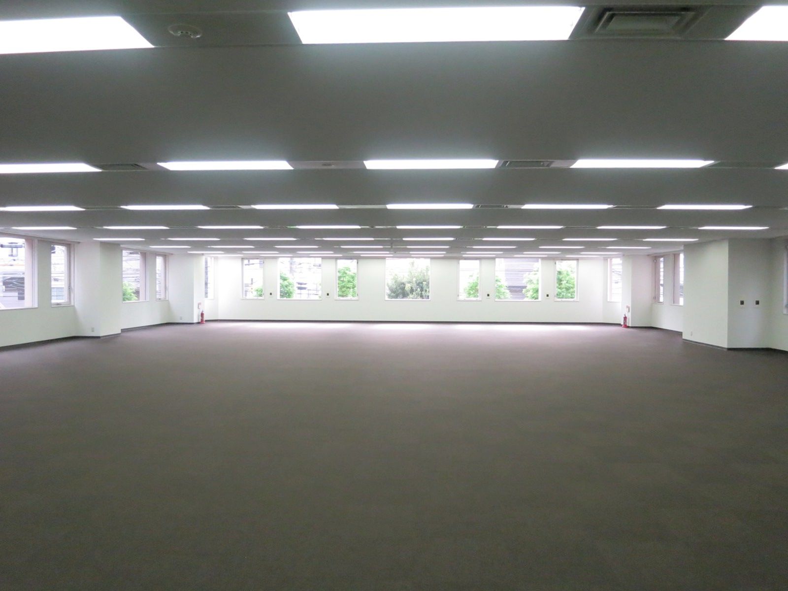 オフィス室内参考画像（2階）