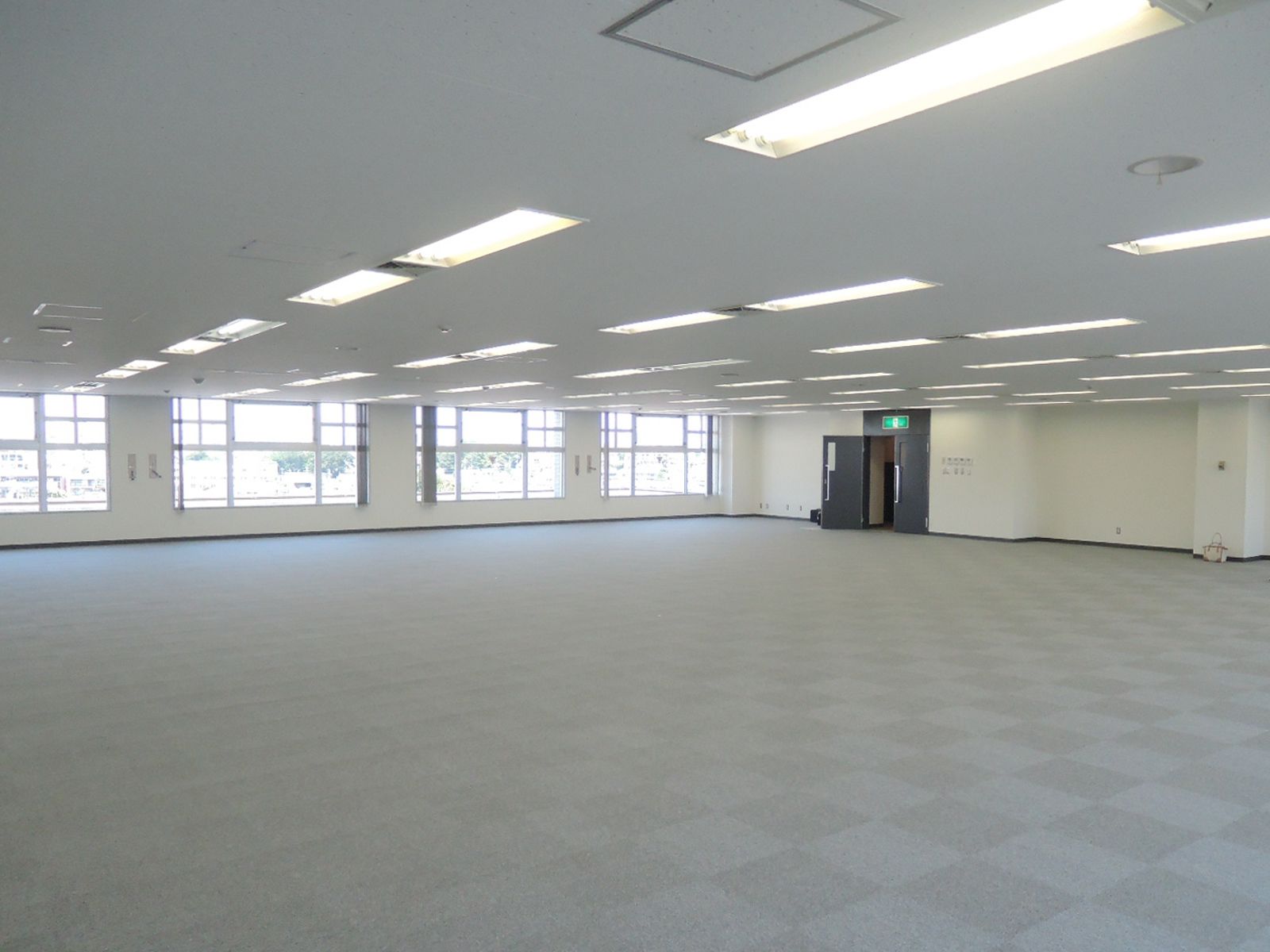 オフィス室内参考画像（4階）