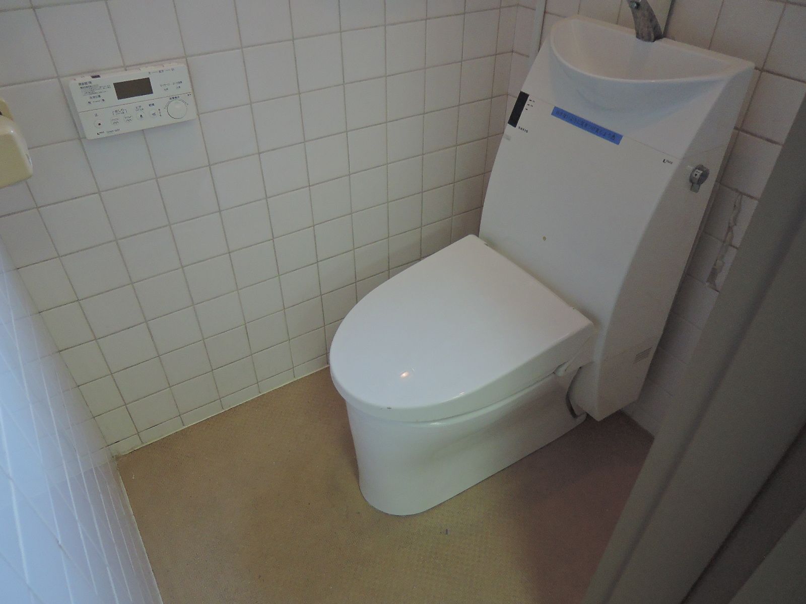 トイレ個室