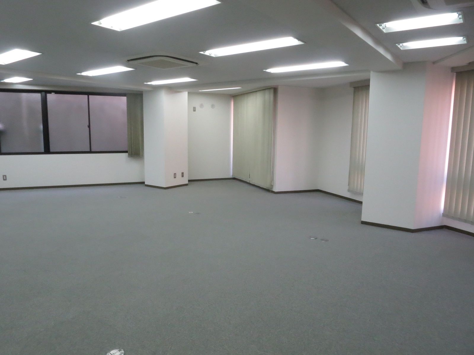貸室角の様子