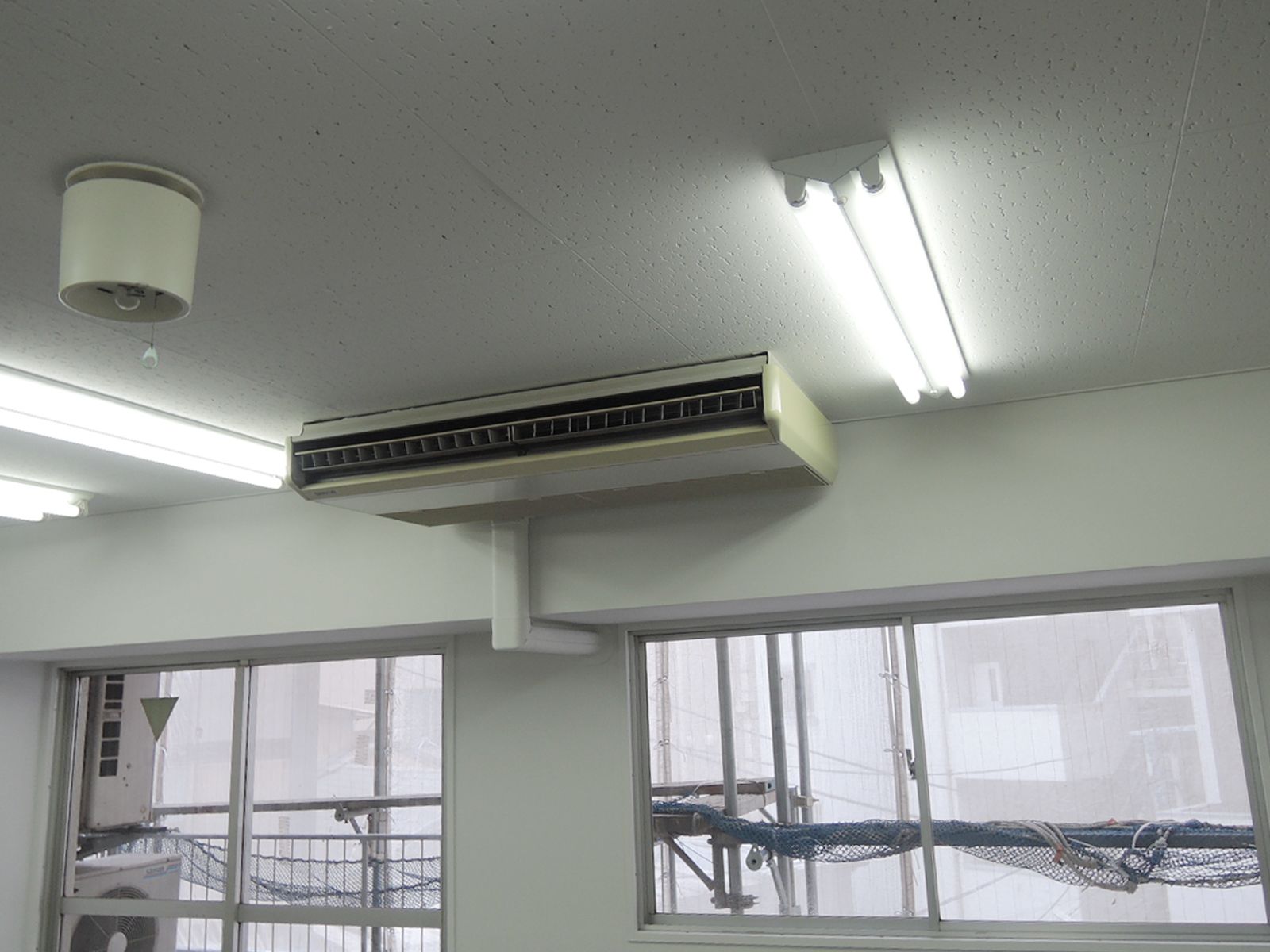 空調機器