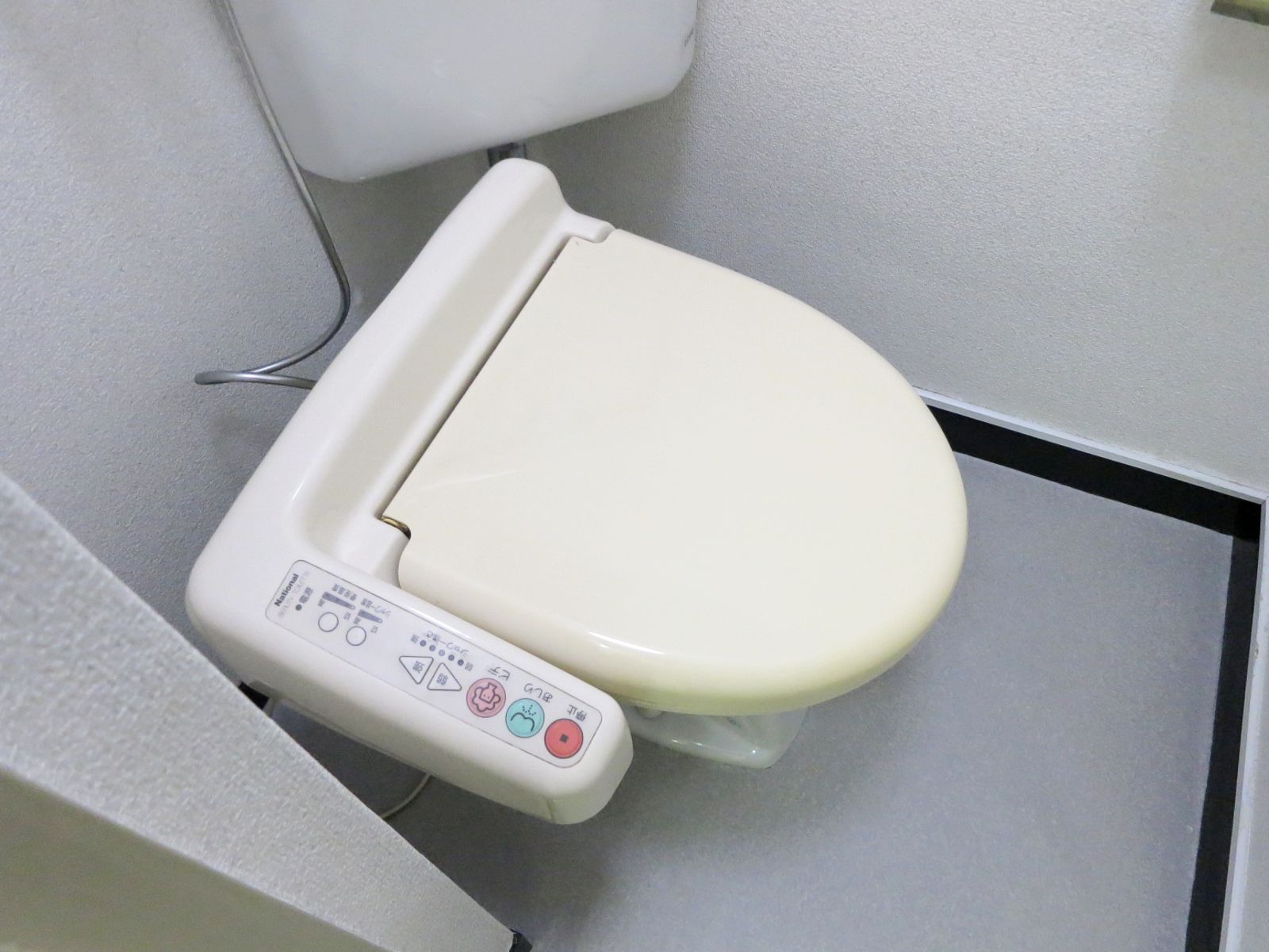 トイレ個室