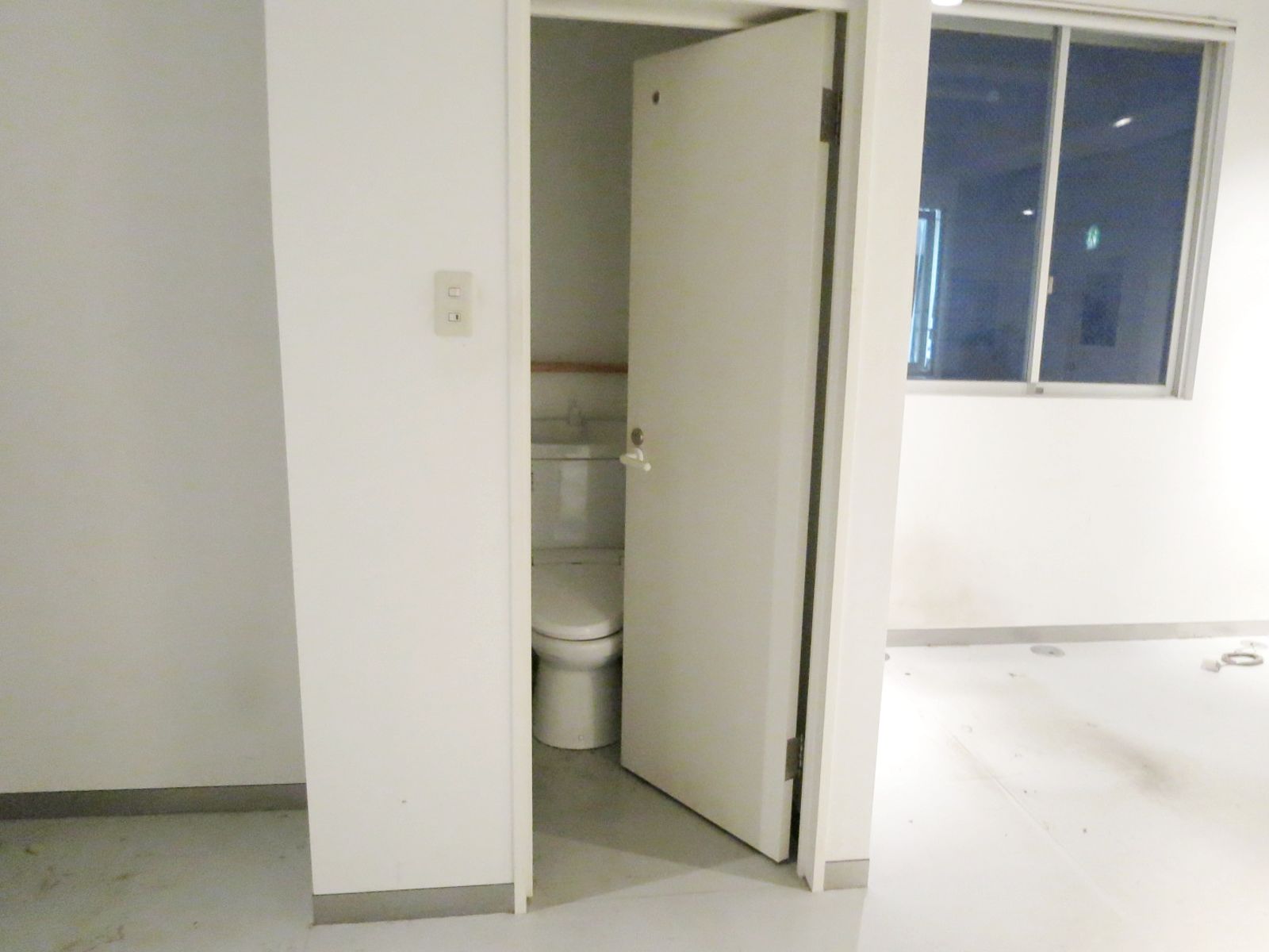 トイレ個室