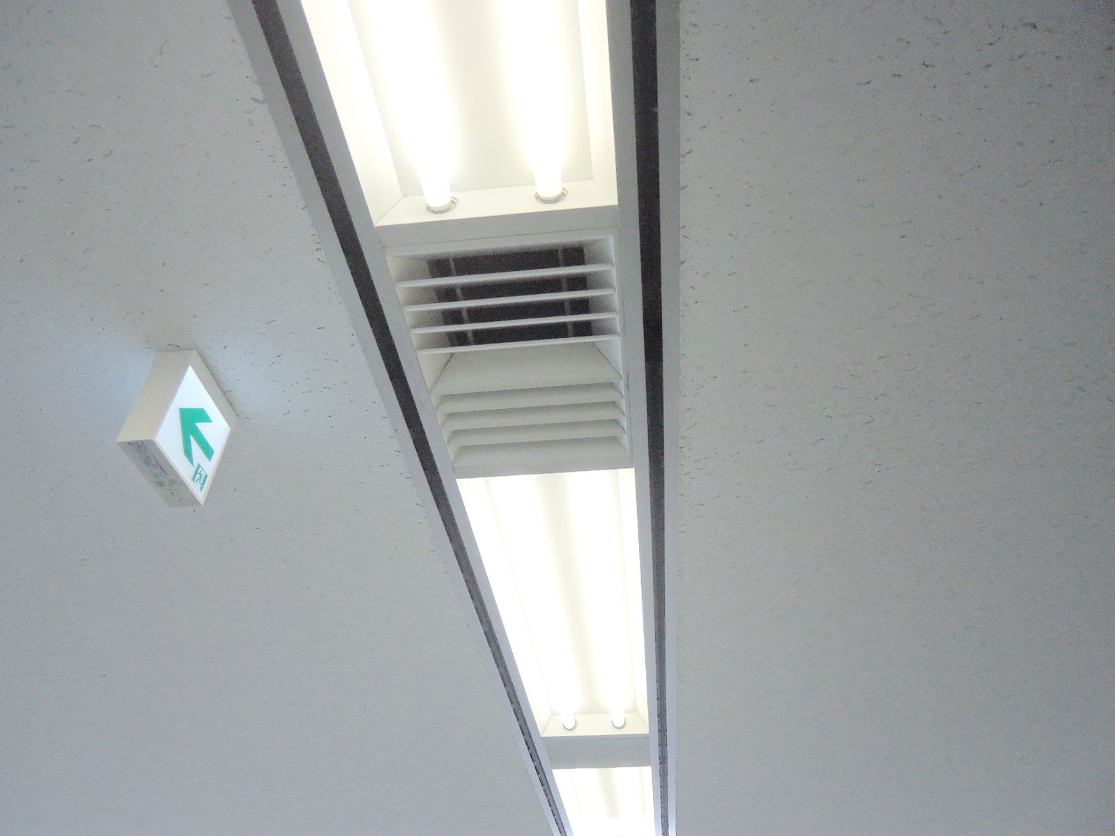 空調機器