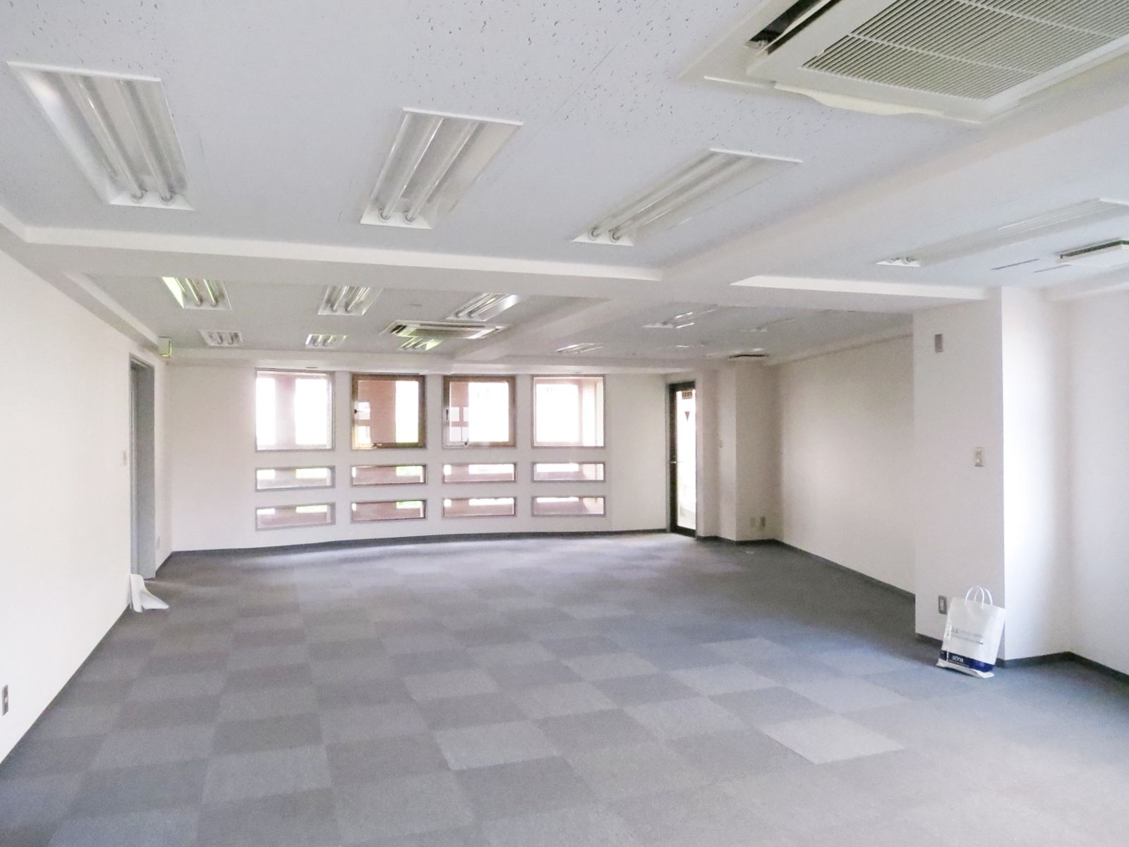 オフィス室内参考画像（3階）