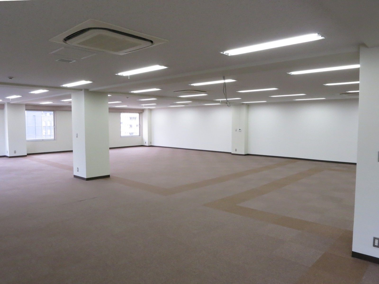 貸室別角度からの様子