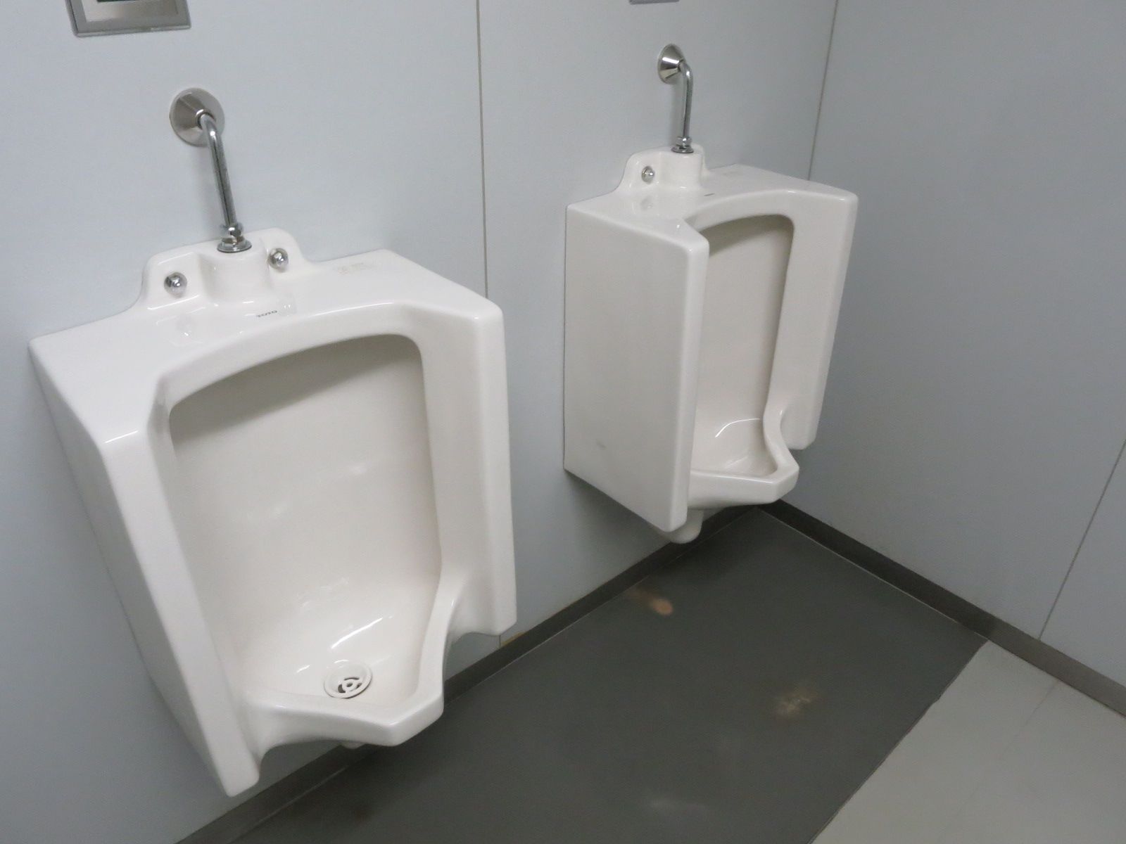 男性用お手洗い