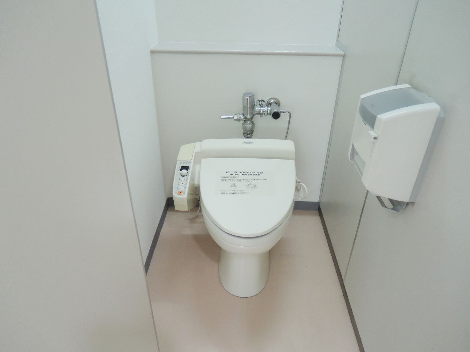 トイレ個室