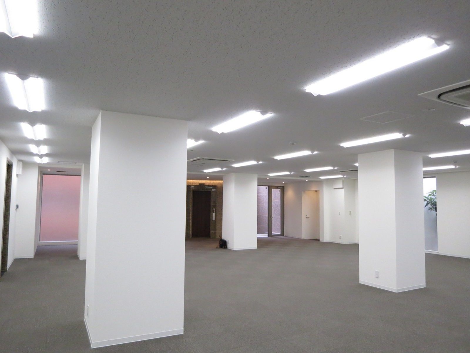 オフィス室内参考画像（2階）