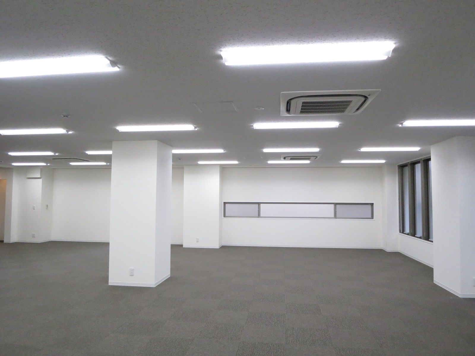 オフィス室内参考画像（3階）