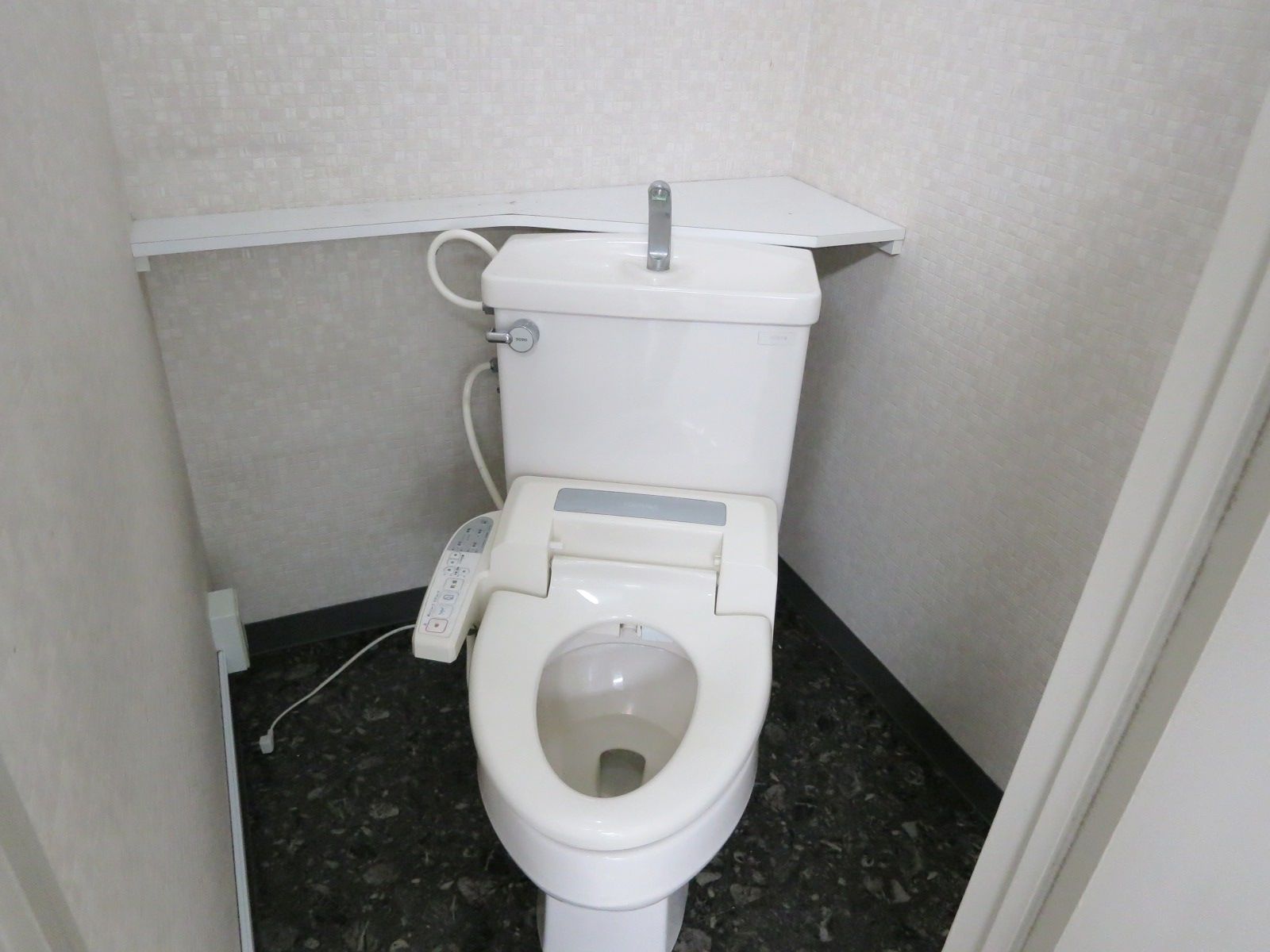 トイレ個室