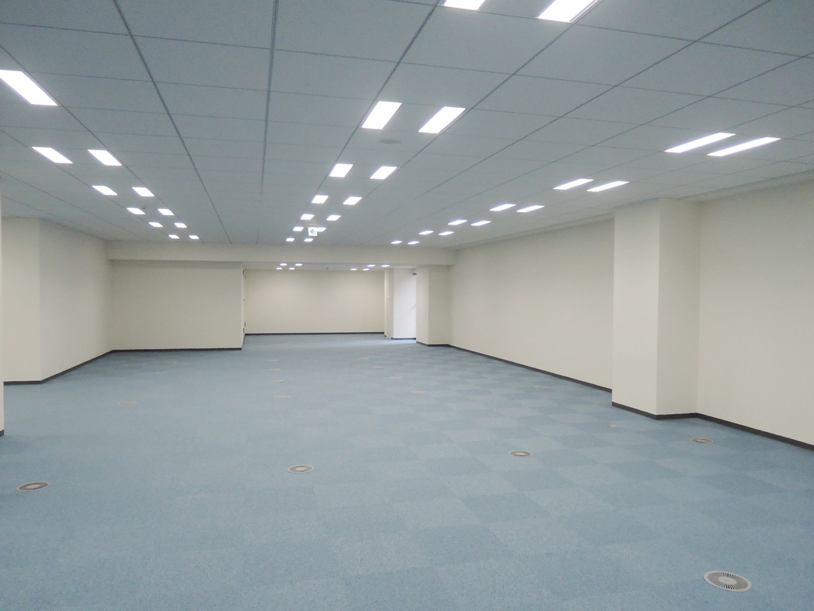 オフィス室内参考画像（5階）