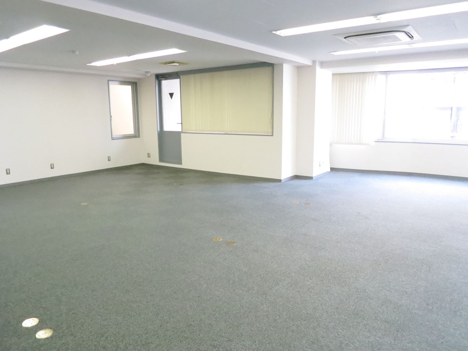 オフィス室内参考画像（7階）