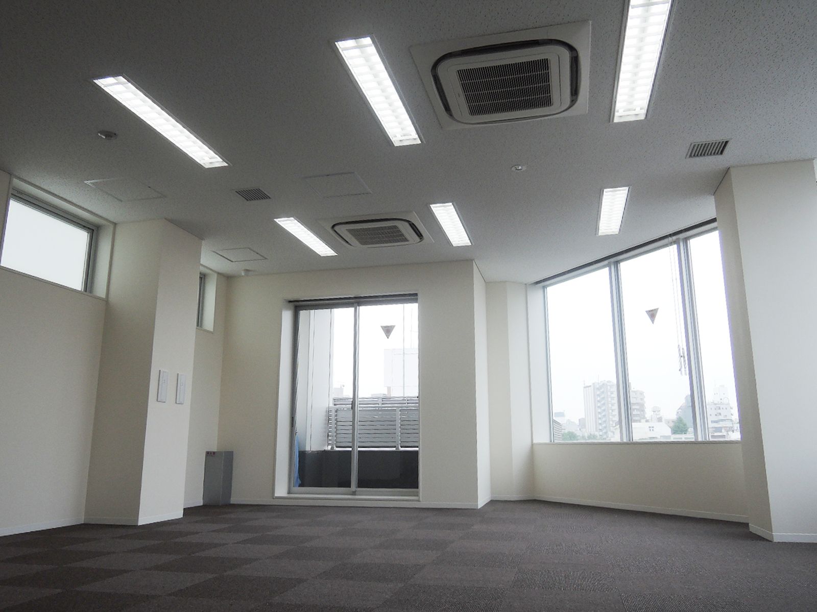 貸室別角度からの様子