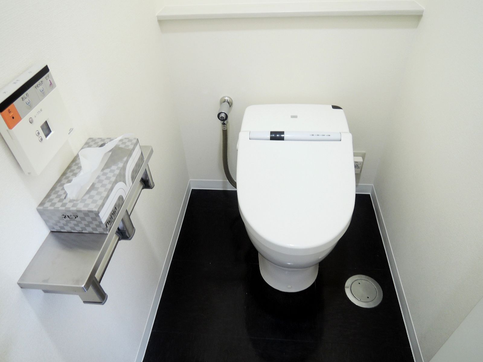 トイレ個室