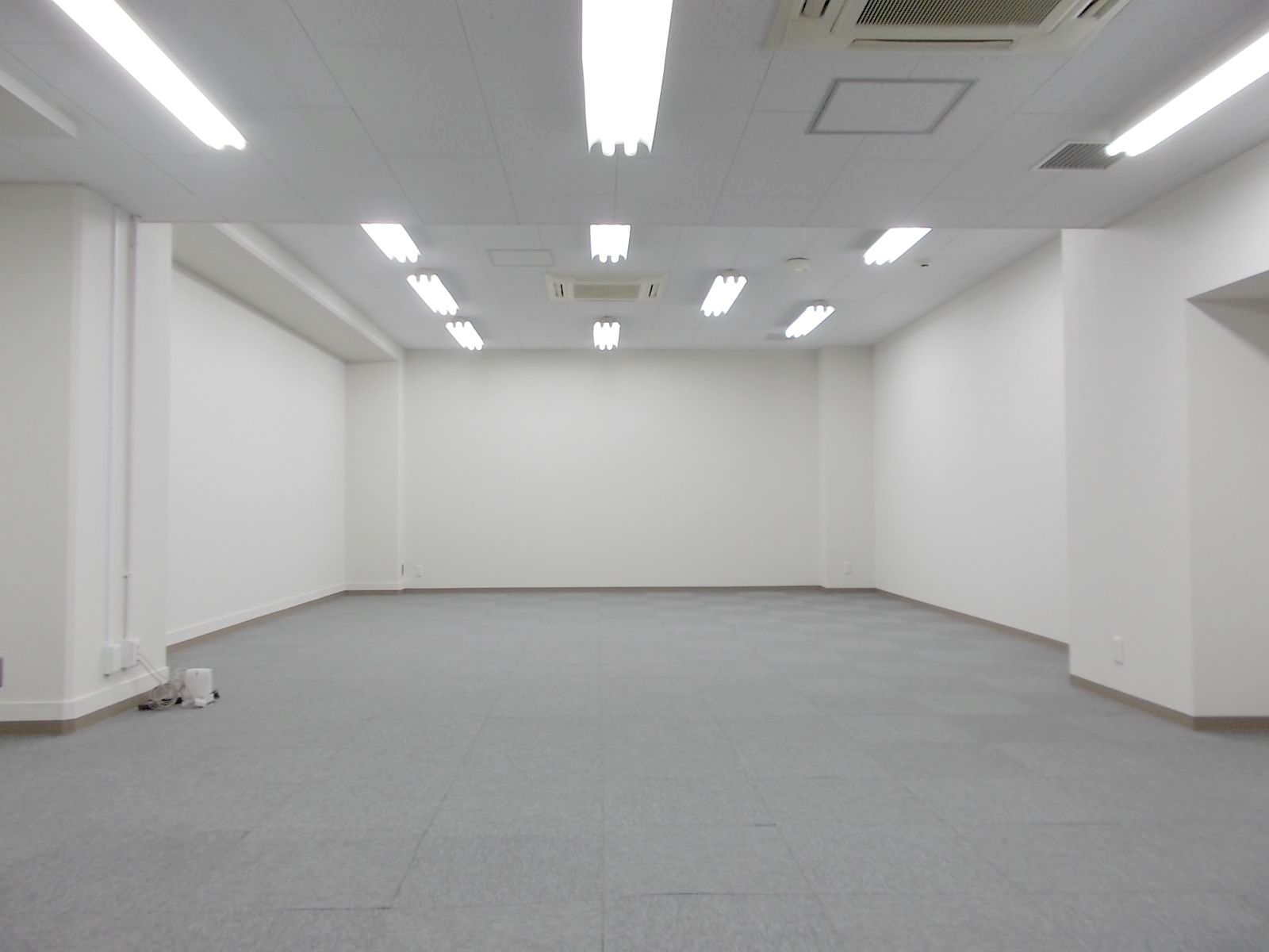 オフィス室内参考画像（地下1階）