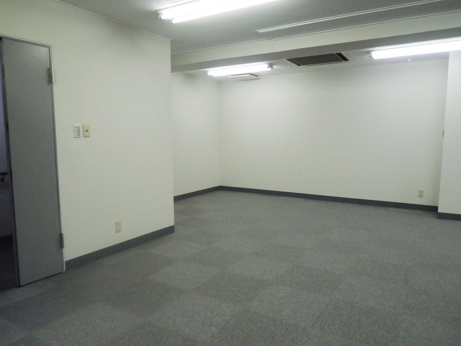 貸室内の様子