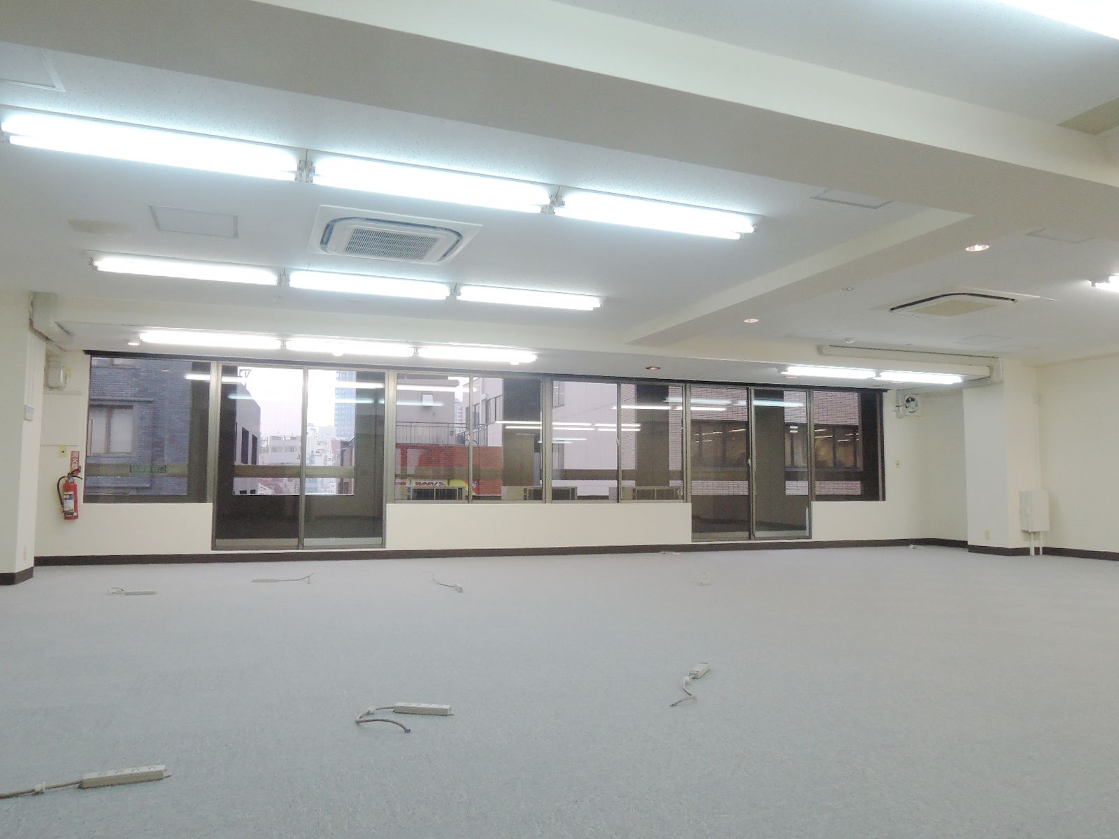 オフィス室内参考画像(7階)
