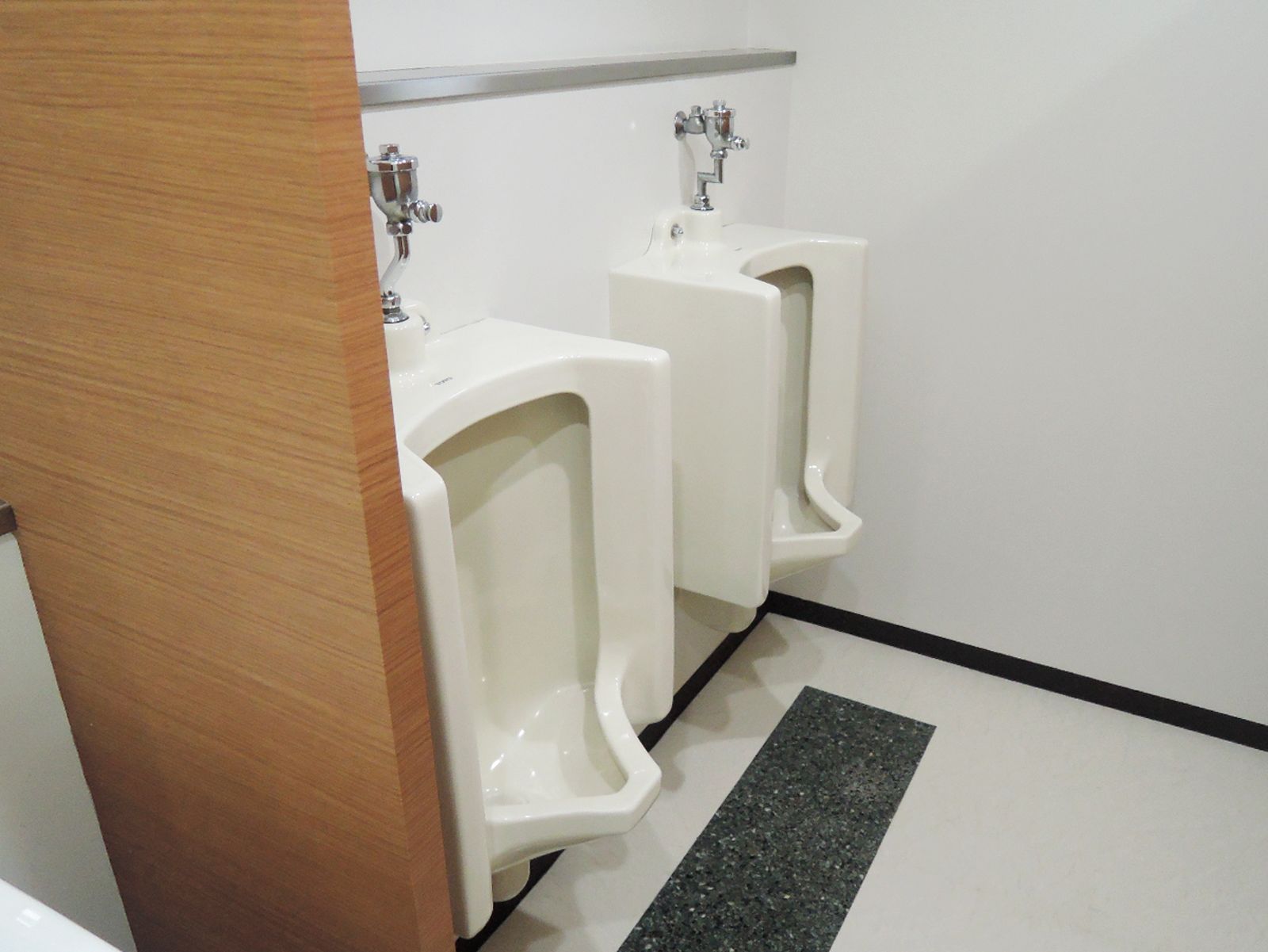 男性用お手洗い