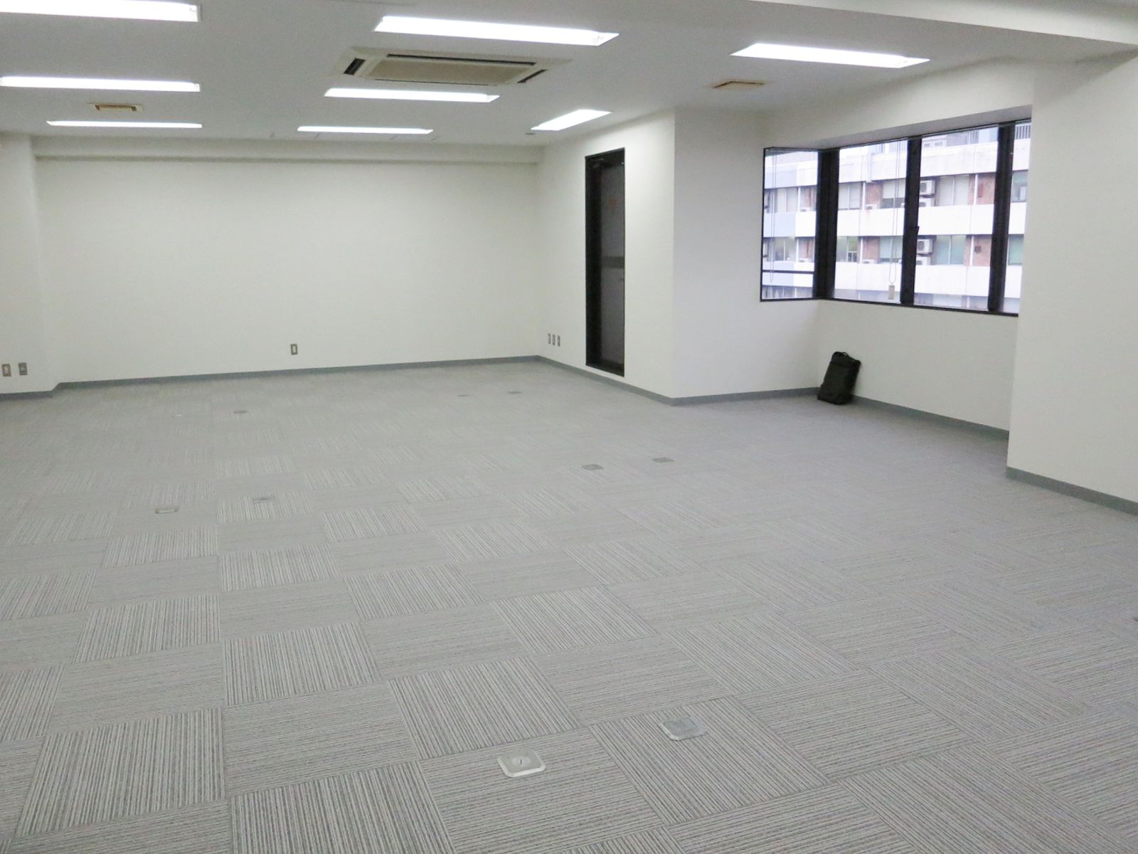オフィス室内参考画像（9階）