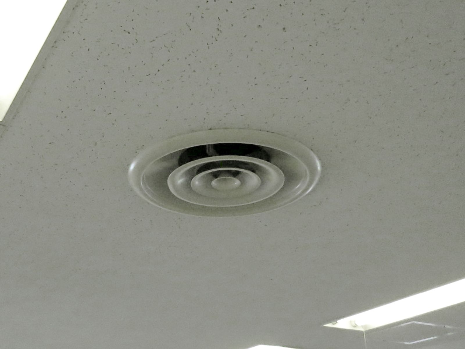 空調機器