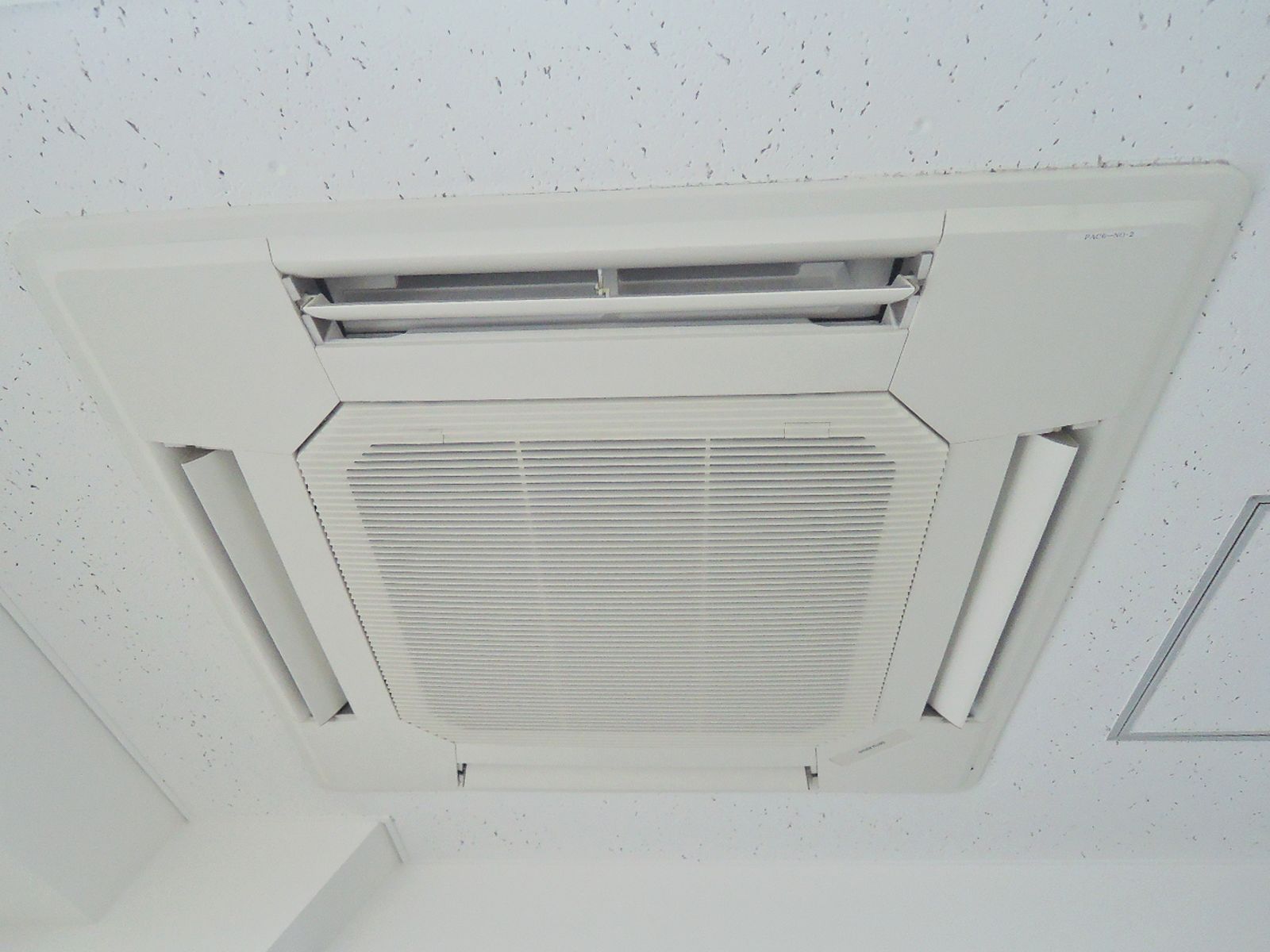 空調機器
