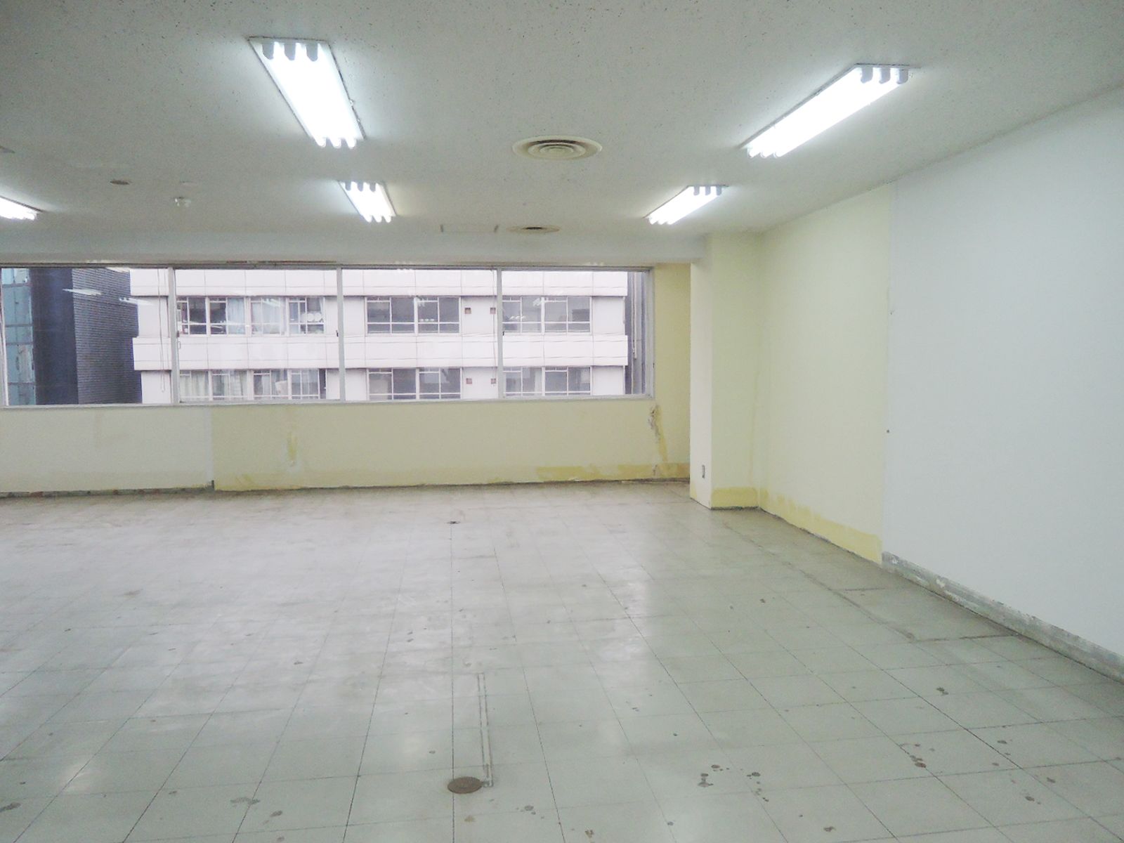 オフィス室内参考画像（8階）