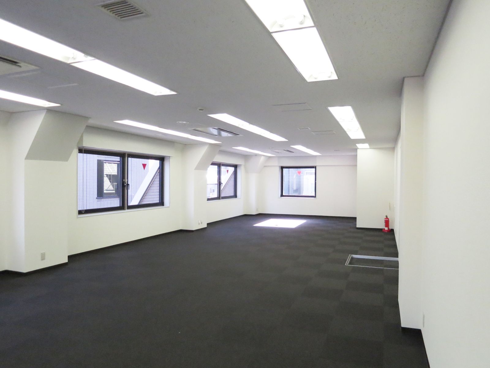オフィス室内参考画像（6階・38坪）