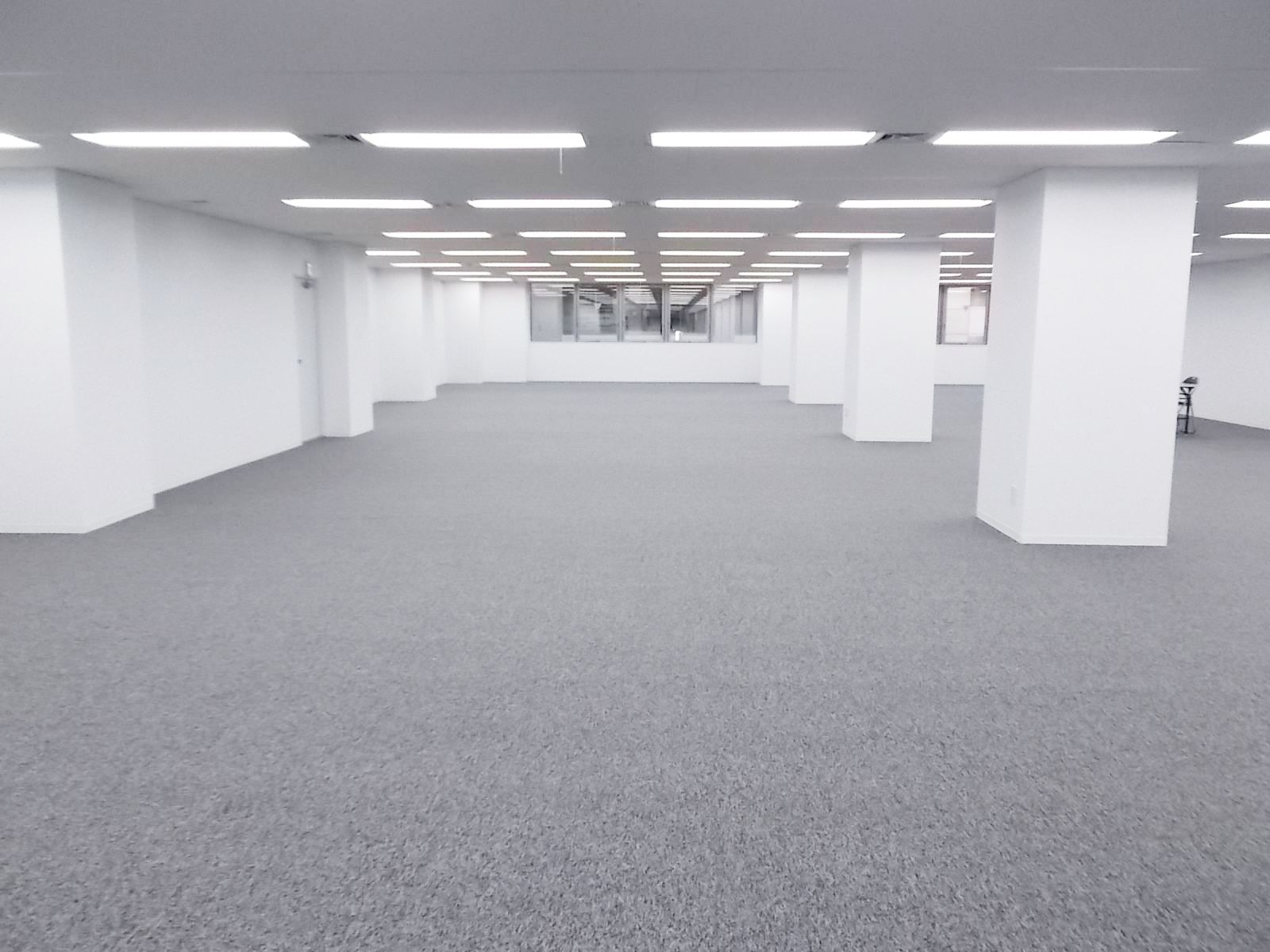 オフィス室内参考画像
