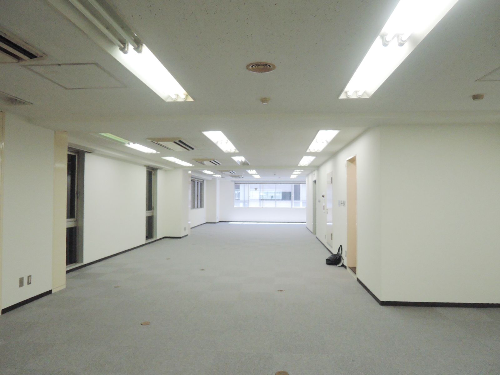 オフィス室内参考画像（5階）