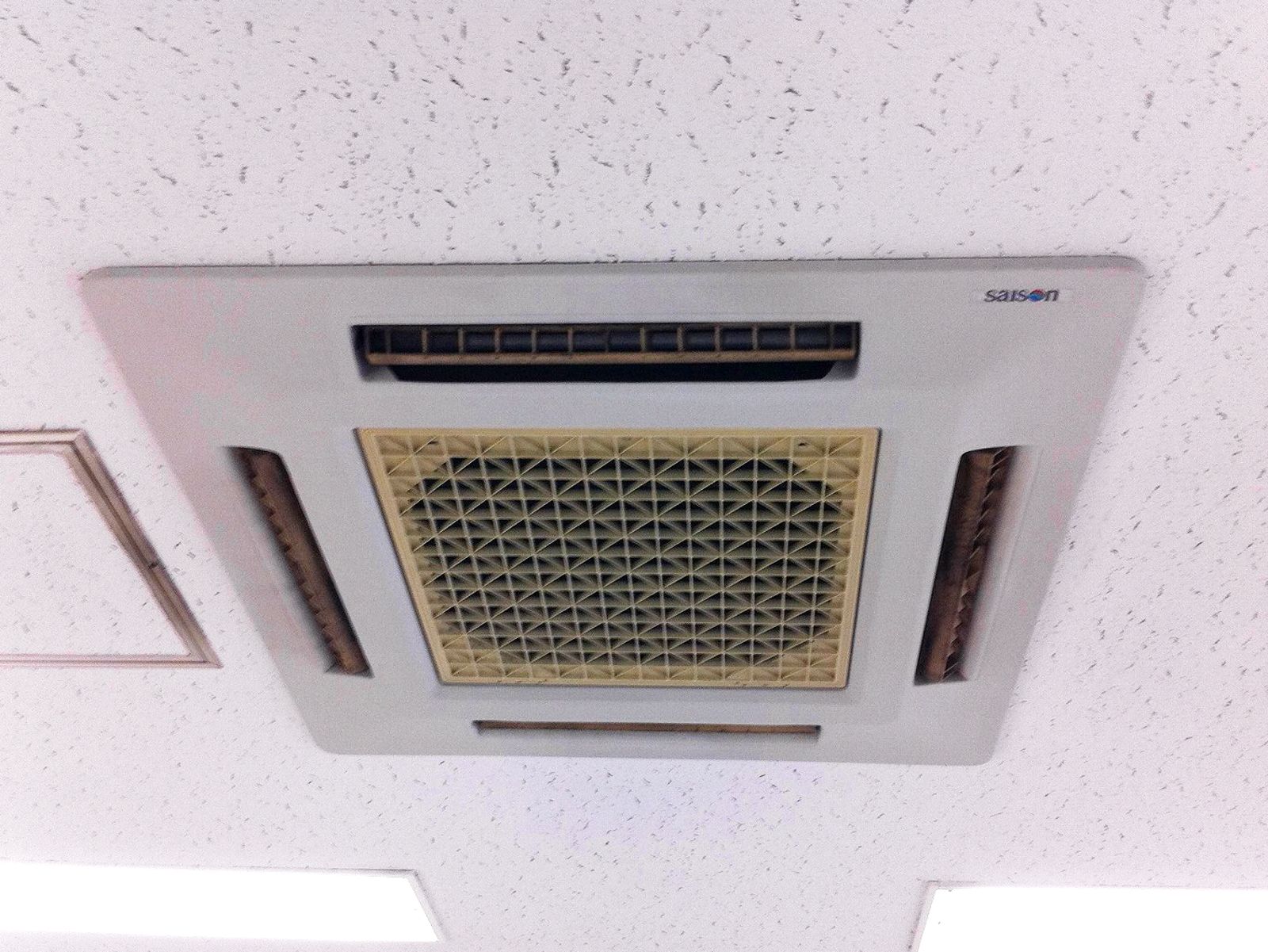 空調機器