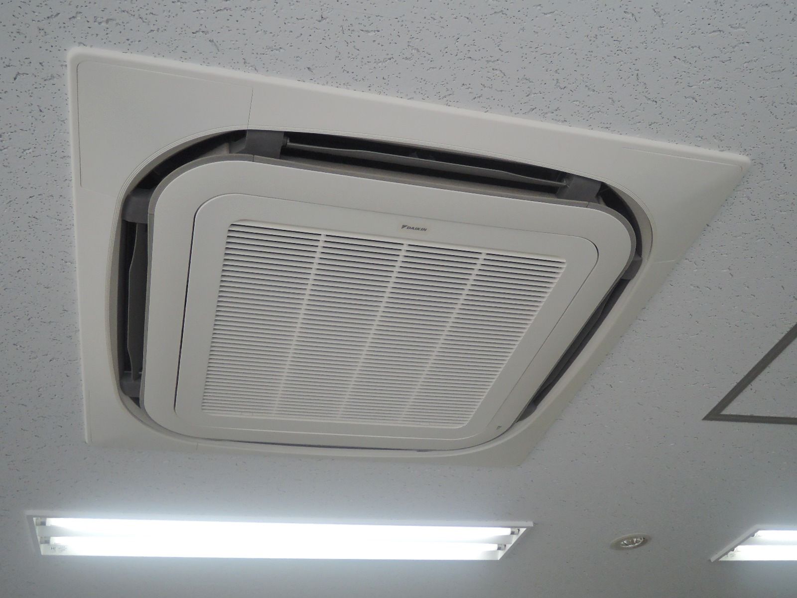 空調