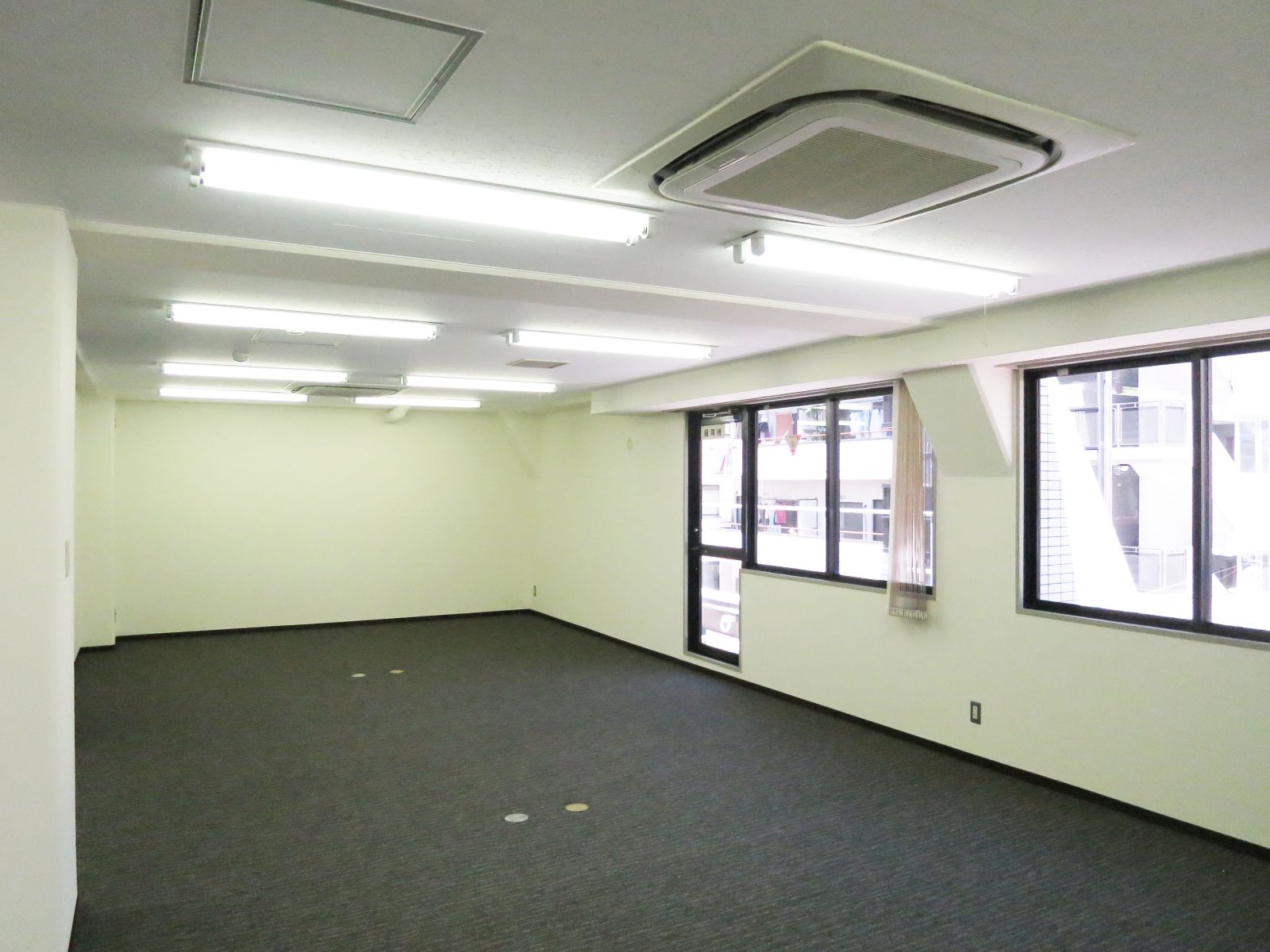 オフィス室内参考画像（5階）
