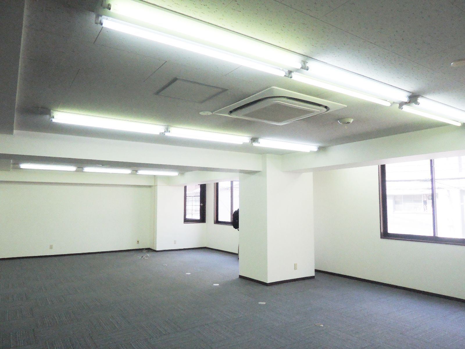 オフィス室内参考画像（2階）