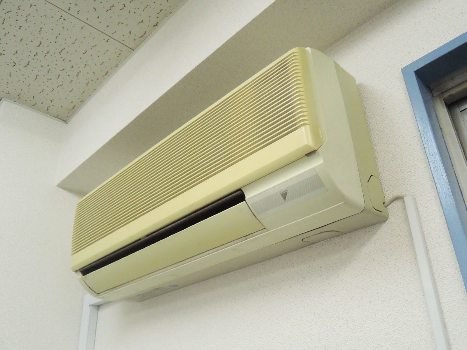 空調機器
