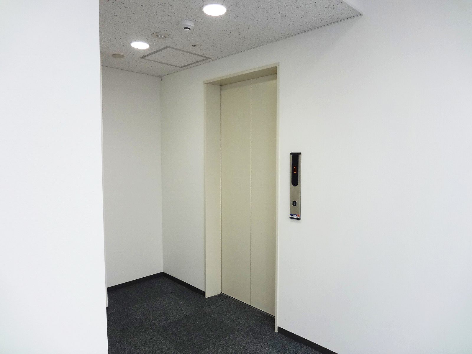 エレベーター