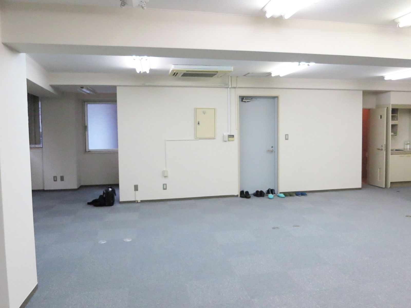 貸室出入口の周辺