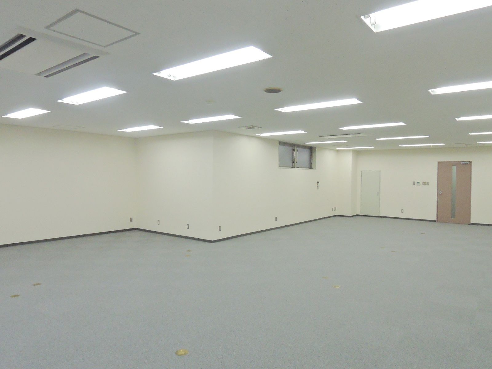 貸室別角度からの様子