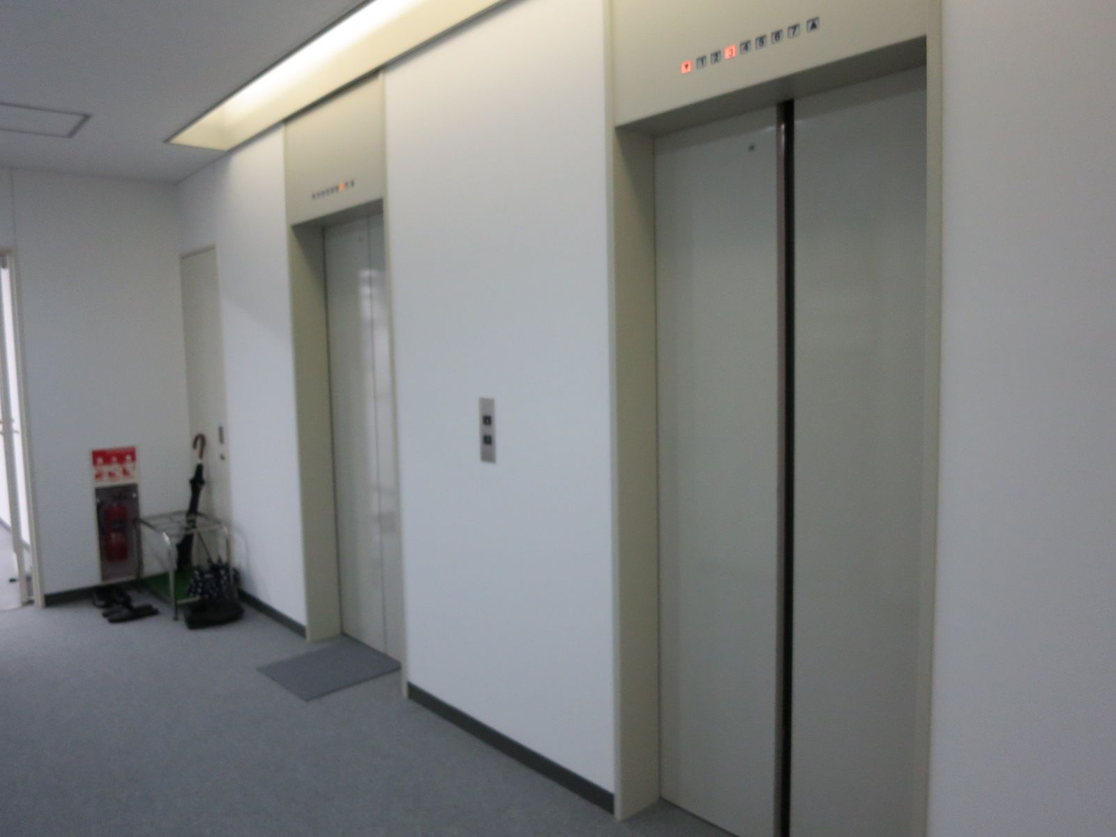エレベーターホール