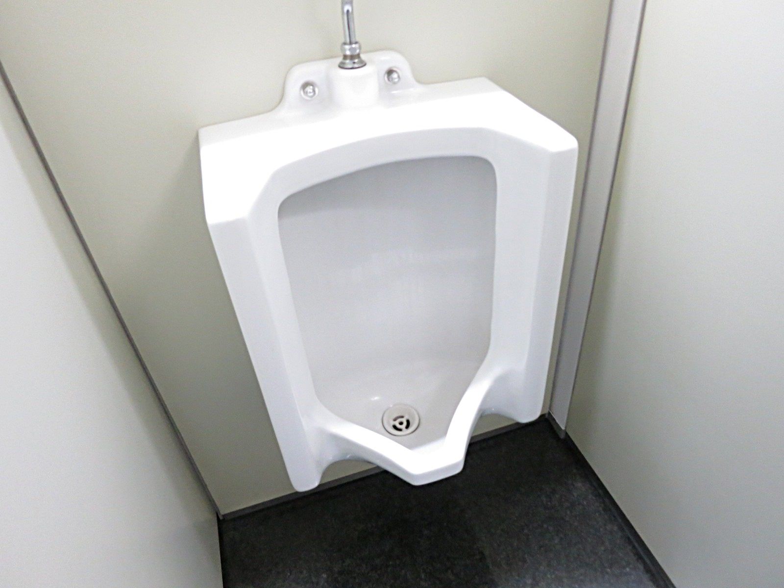 男性用トイレ