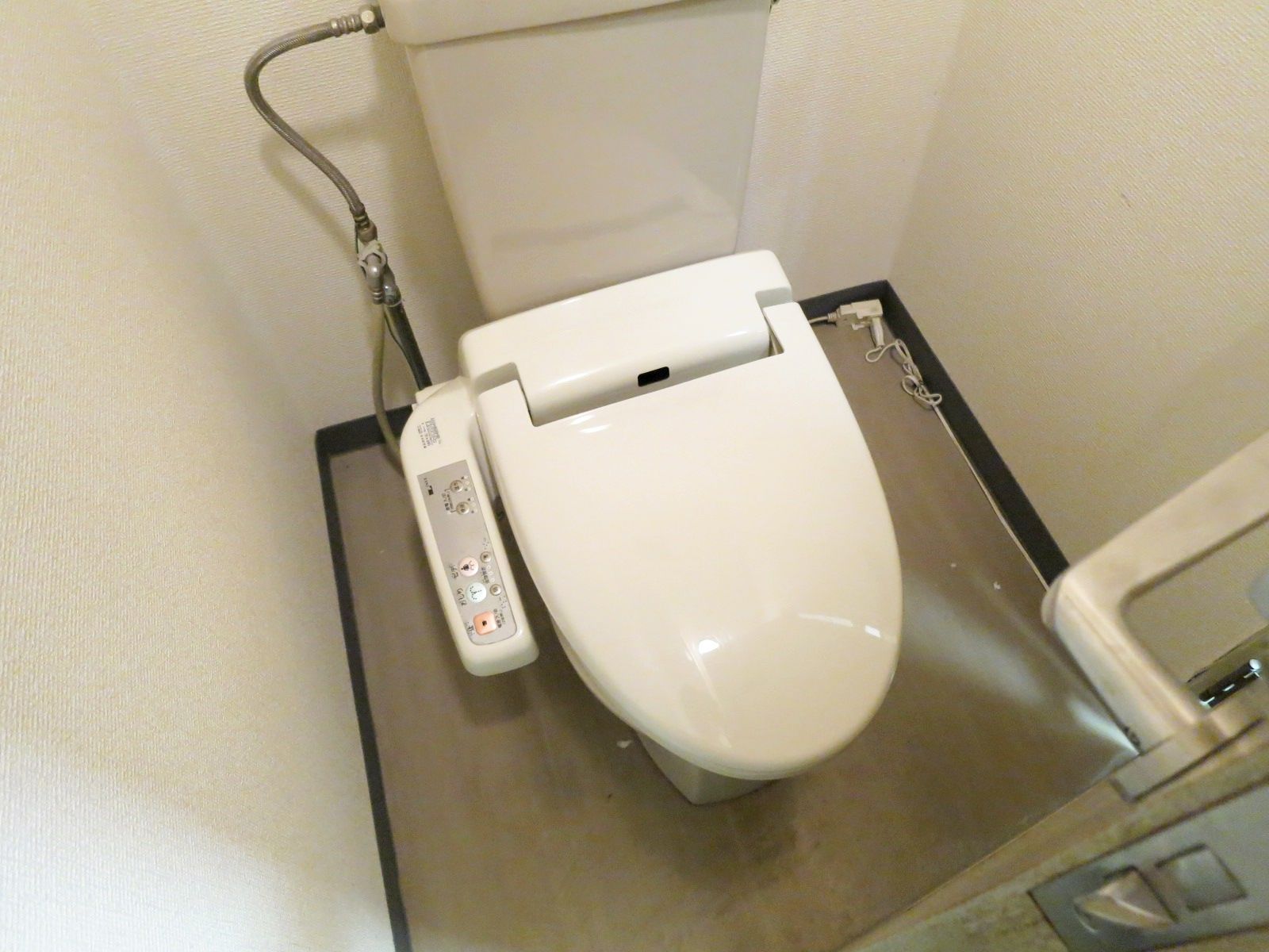 トイレ個室